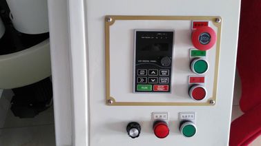 Macchina del mulino a palle del laboratorio di Roation da 360 gradi, tipo di azionamento bagnato dell'ingranaggio del mulino a palle
